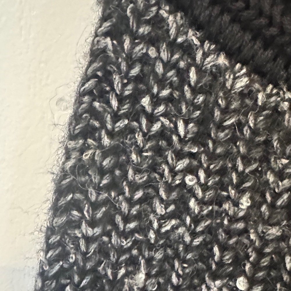 Varley Willard 2.0 Black and Charcoal Marled Half-Zip Sweater Medium NWT - Picture 5 of 9